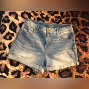 Denim Mid-Rise Womens Shorts - SIZE 12